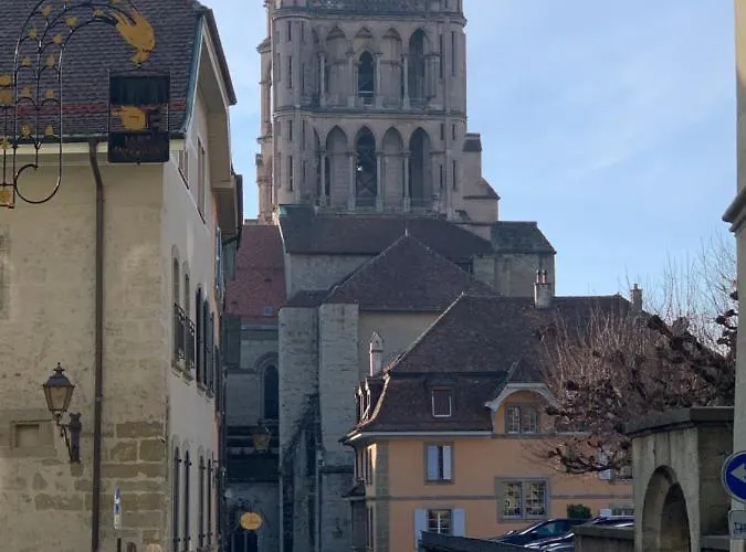 Doux Rayon * لوزان